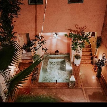Exclusive And Stylish 4-Bedroom Riad With Plunge Pool Марракеш Экстерьер фото