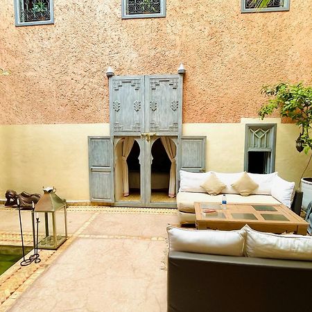 Exclusive And Stylish 4-Bedroom Riad With Plunge Pool Марракеш Экстерьер фото