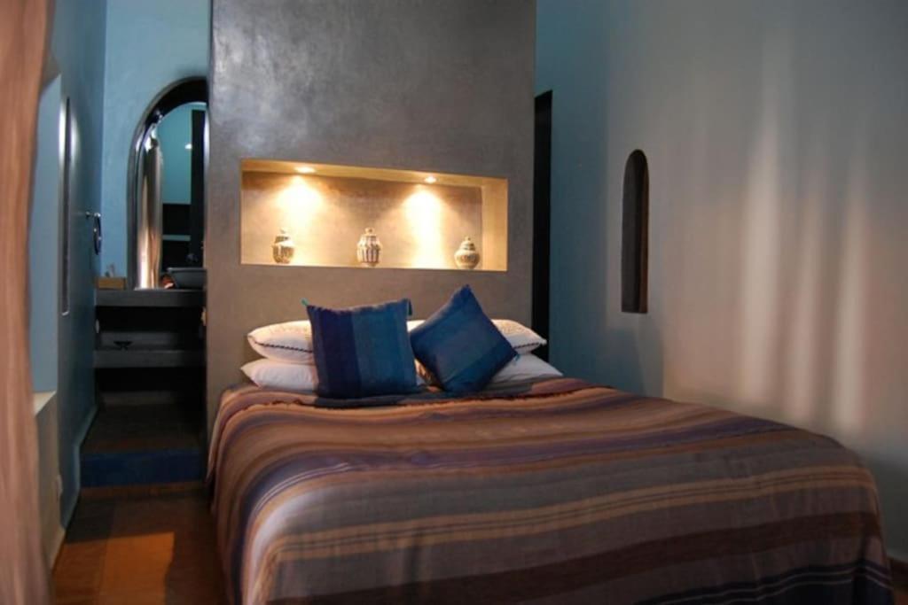 Exclusive And Stylish 4-Bedroom Riad With Plunge Pool Марракеш Экстерьер фото