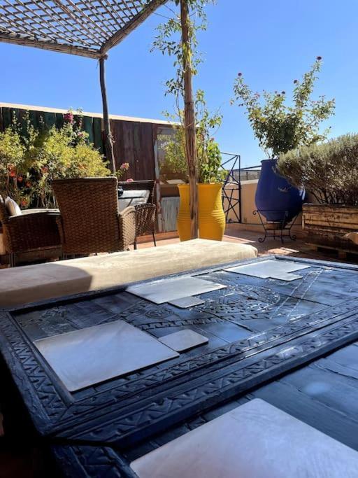 Exclusive And Stylish 4-Bedroom Riad With Plunge Pool Марракеш Экстерьер фото