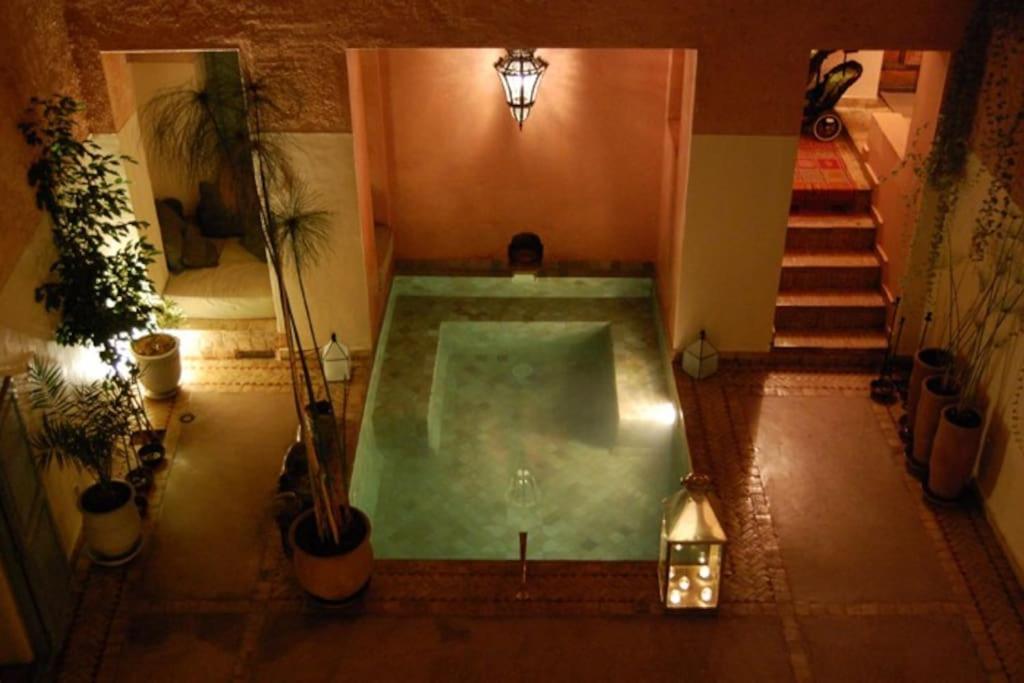Exclusive And Stylish 4-Bedroom Riad With Plunge Pool Марракеш Экстерьер фото