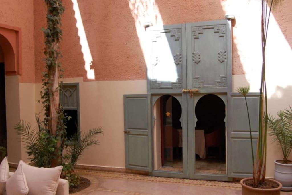 Exclusive And Stylish 4-Bedroom Riad With Plunge Pool Марракеш Экстерьер фото