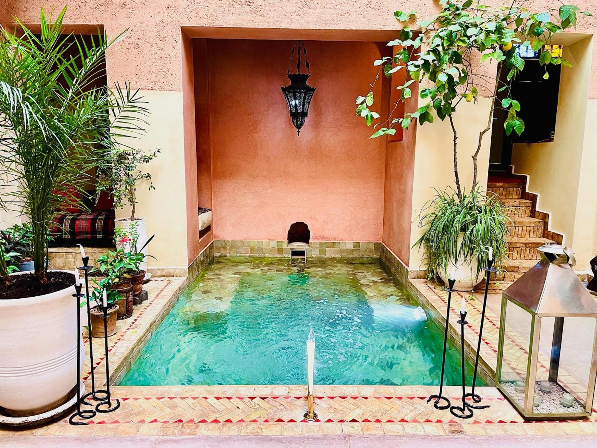 Exclusive And Stylish 4-Bedroom Riad With Plunge Pool Марракеш Экстерьер фото
