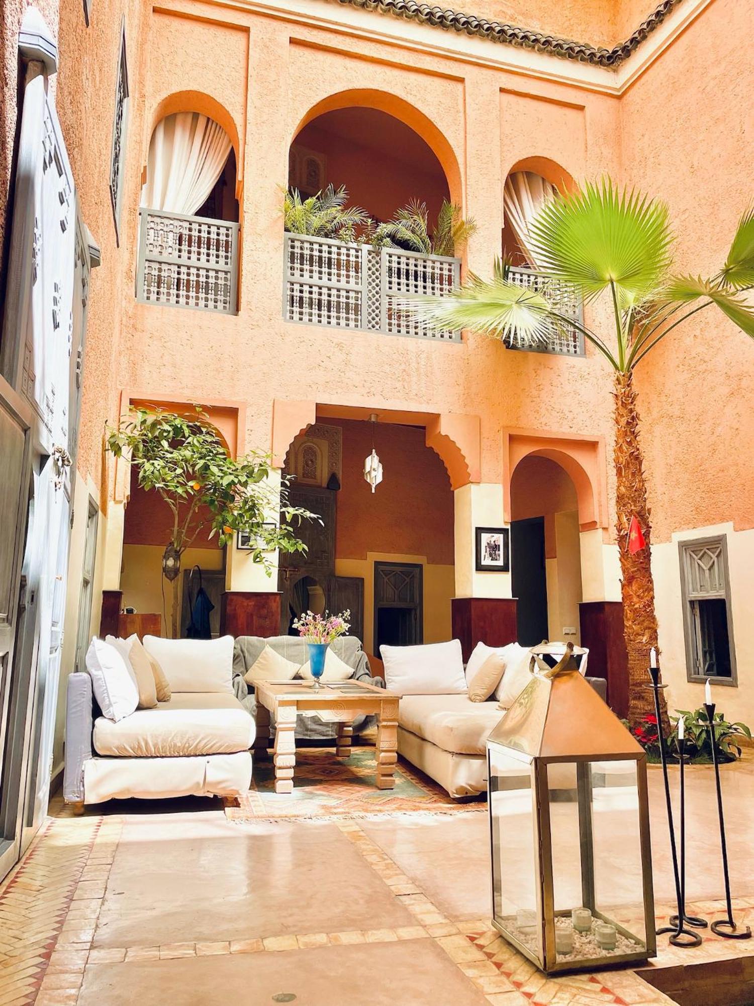 Exclusive And Stylish 4-Bedroom Riad With Plunge Pool Марракеш Экстерьер фото