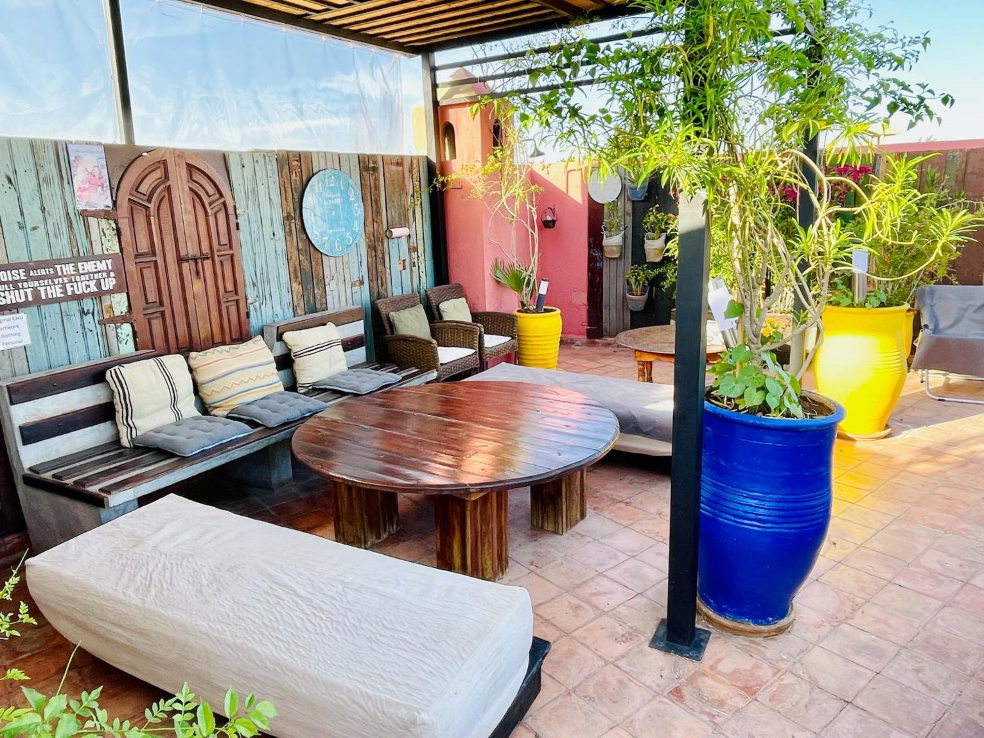Exclusive And Stylish 4-Bedroom Riad With Plunge Pool Марракеш Экстерьер фото